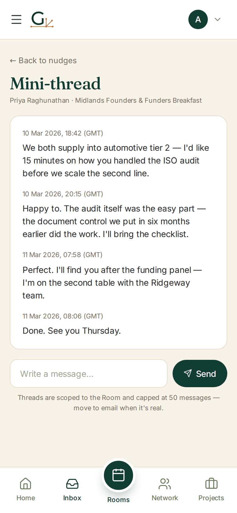 A mini-thread between two attendees arranging to meet at the event.